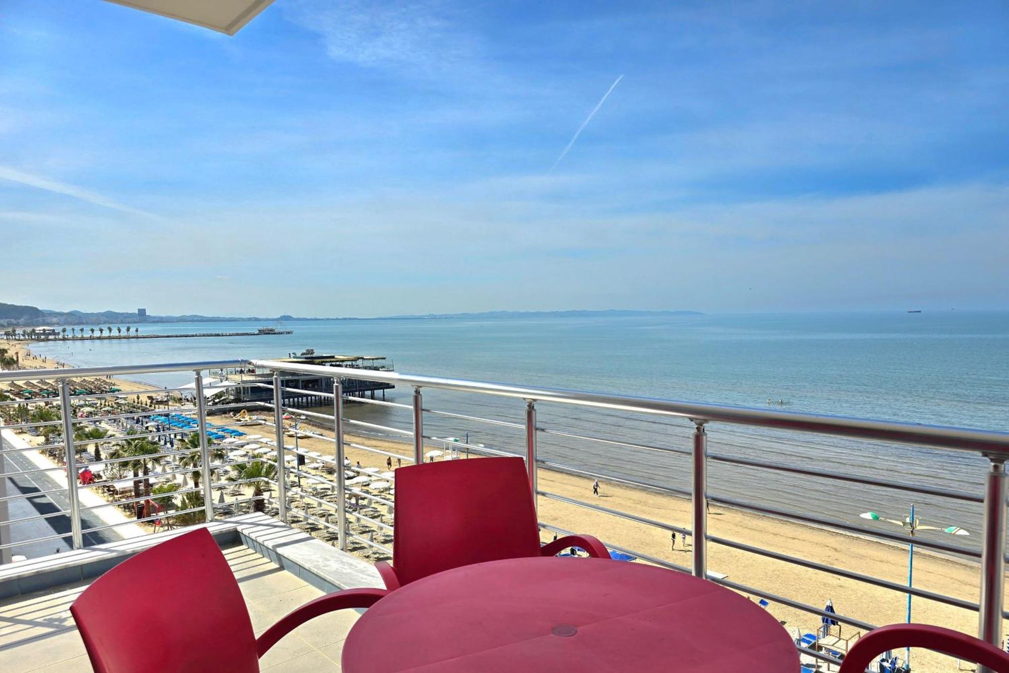 Sea View Apartments In Durrës Extérieur photo