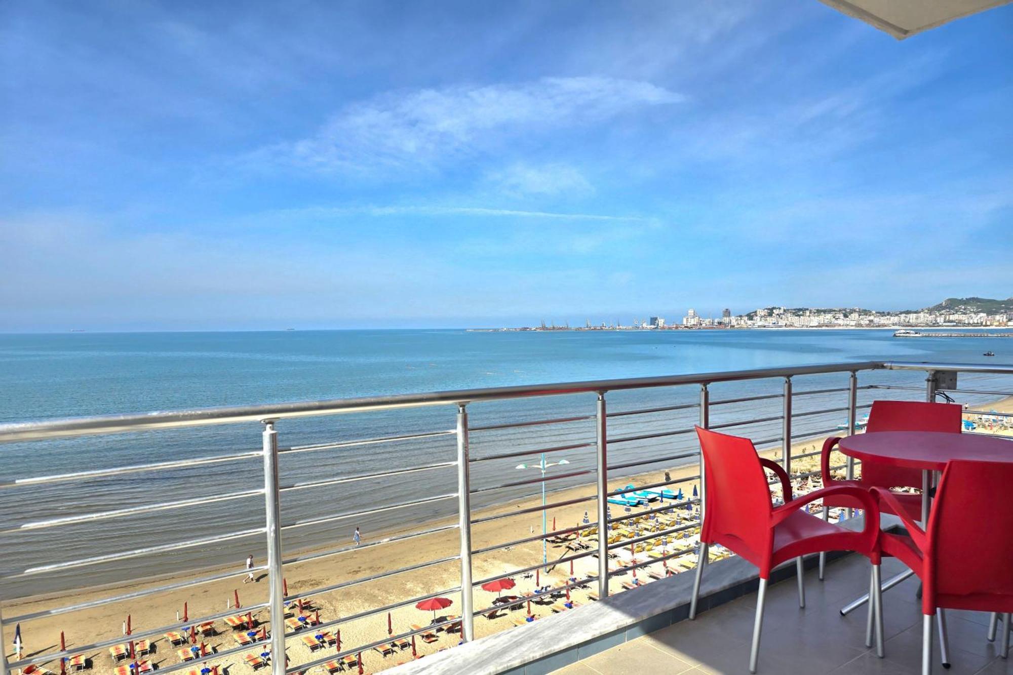 Sea View Apartments In Durrës Extérieur photo
