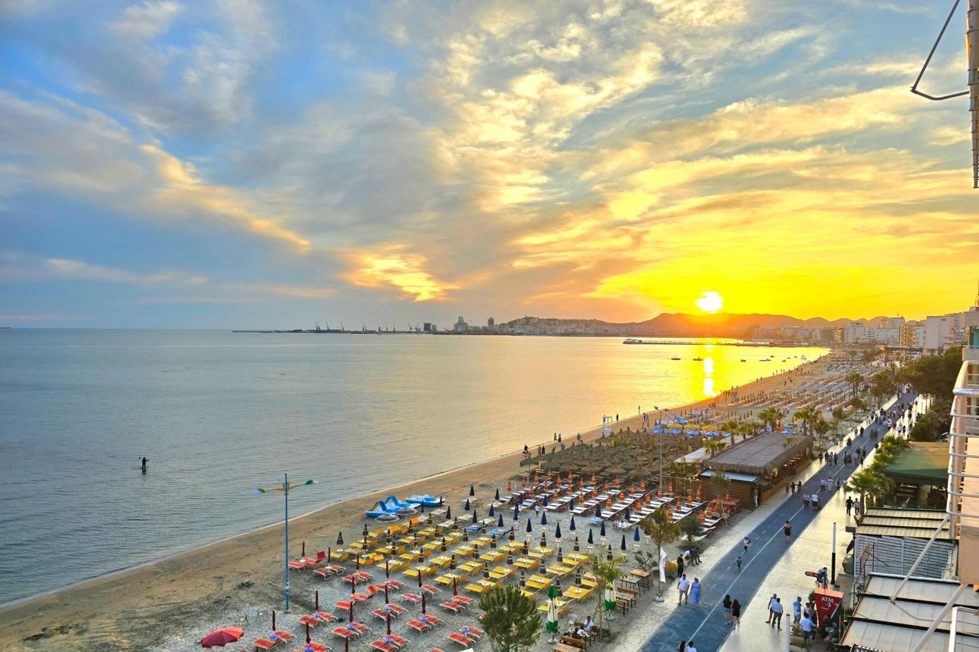 Sea View Apartments In Durrës Extérieur photo